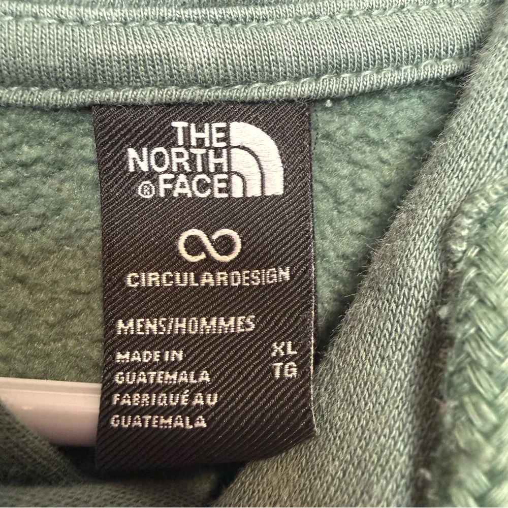 The North Face Men’s Circular Design Bear Logo Spell Out Green Hoodie Size XL